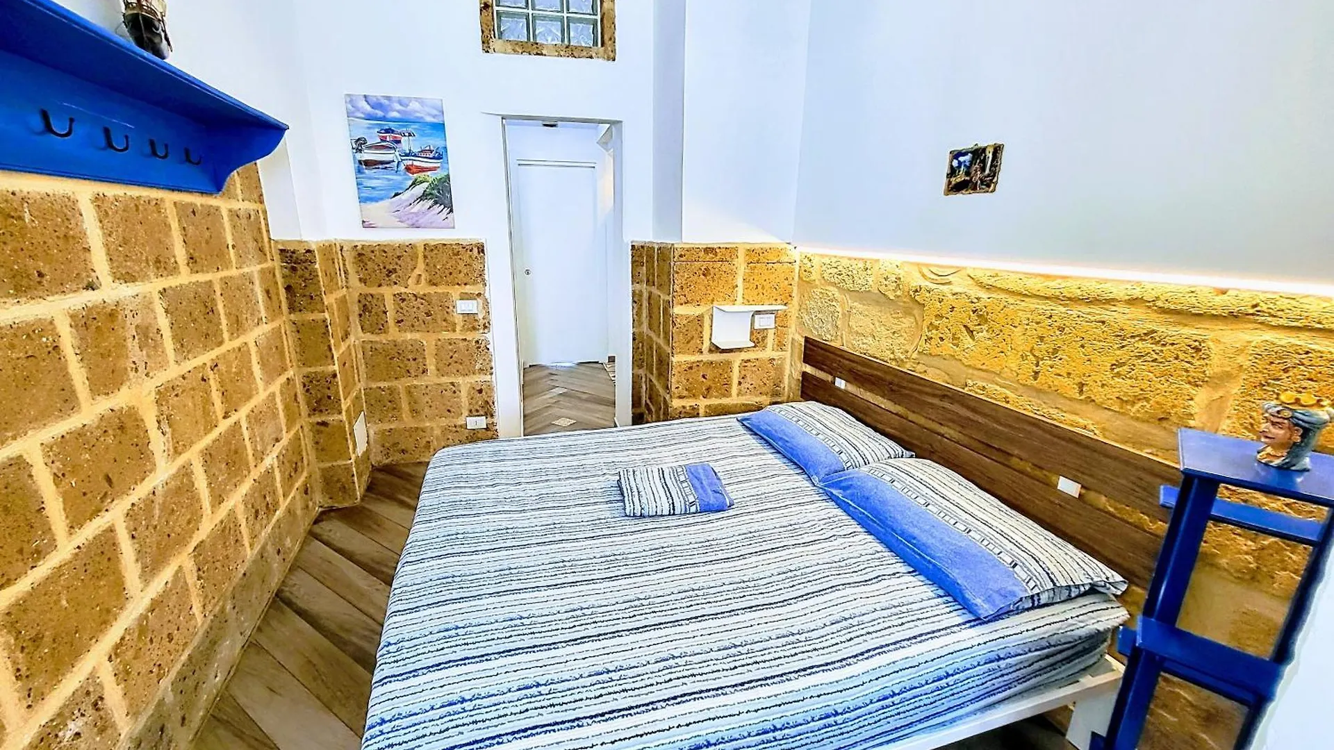 Seafront House Gabbiano Blu Daire Santa Flavia