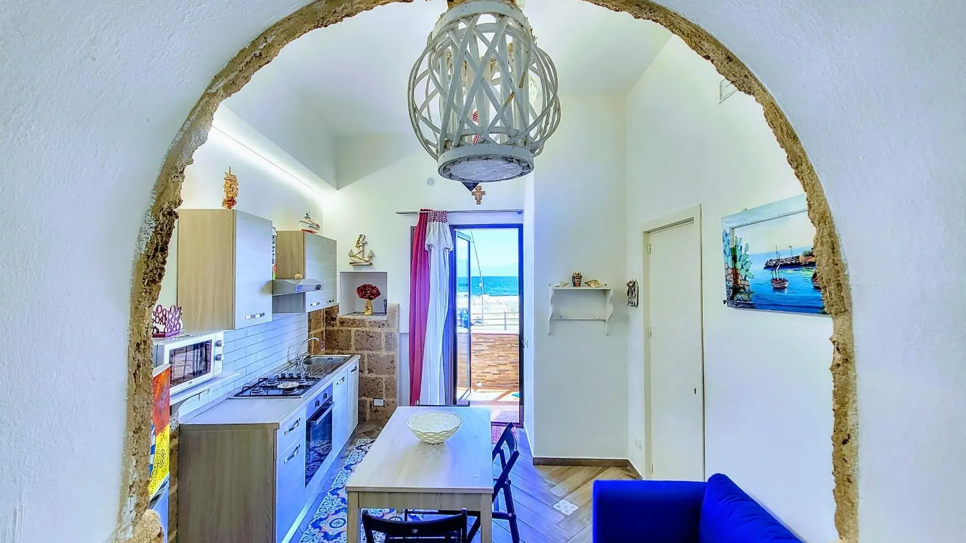 Апартаменты Seafront House Gabbiano Blu Санта-Флавия